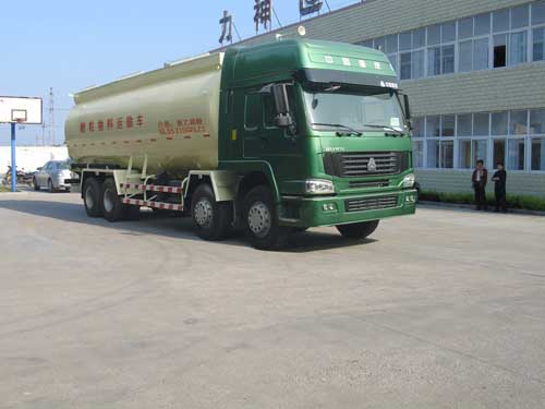 重汽豪濼粉粒物料運(yùn)輸車(chē)(ZZ1317)